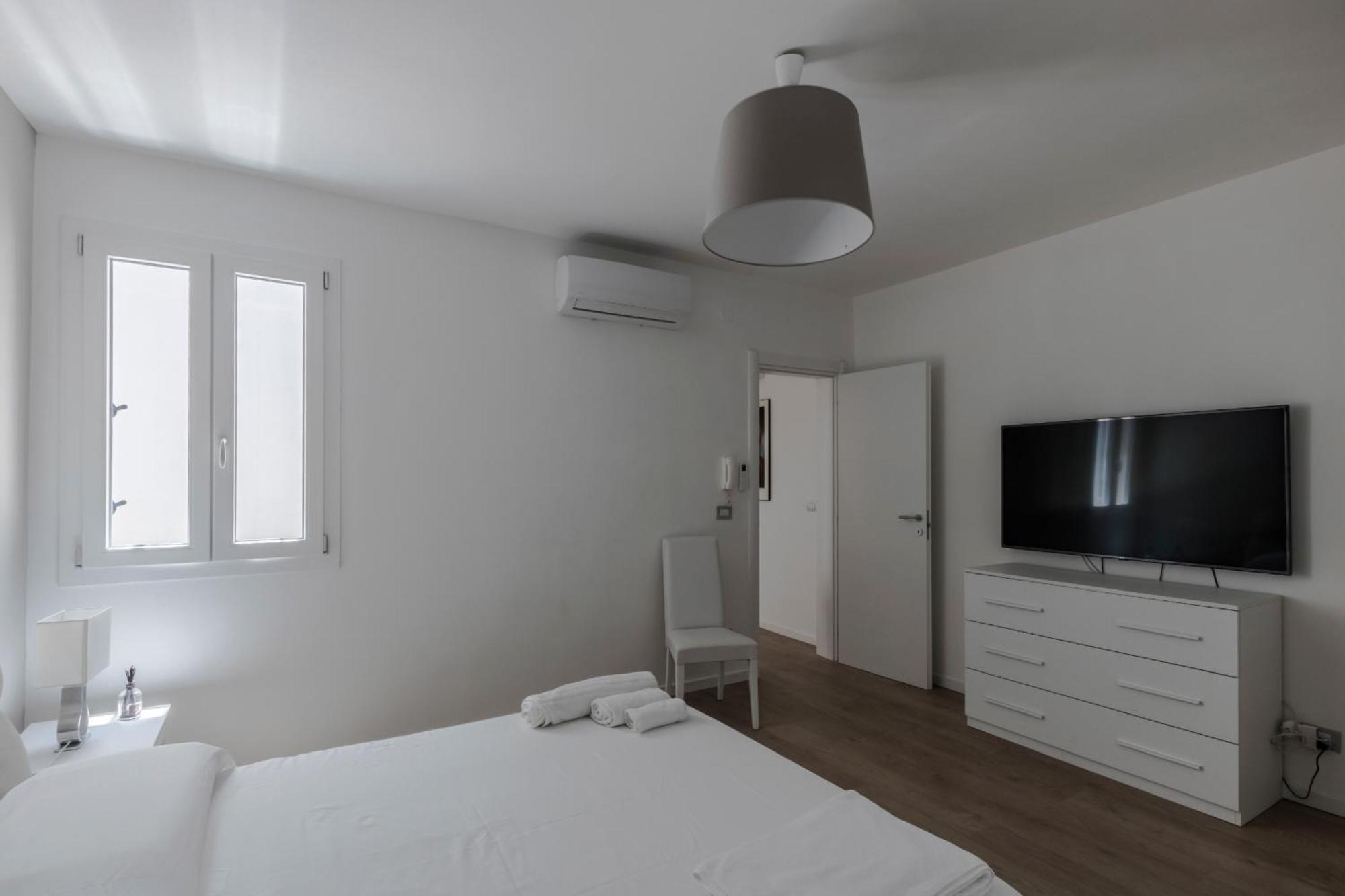 Nettuno Apartment Галиполи Екстериор снимка